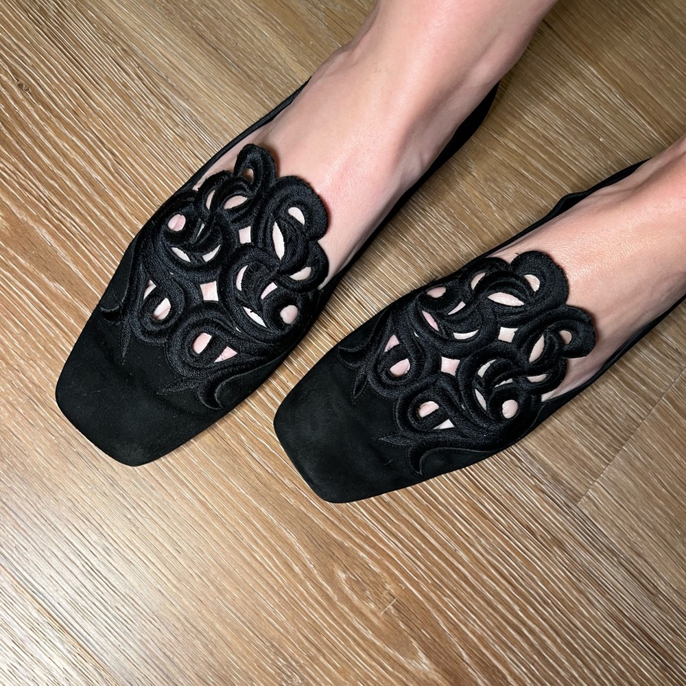 Giorgio Armani Embroidered Flats